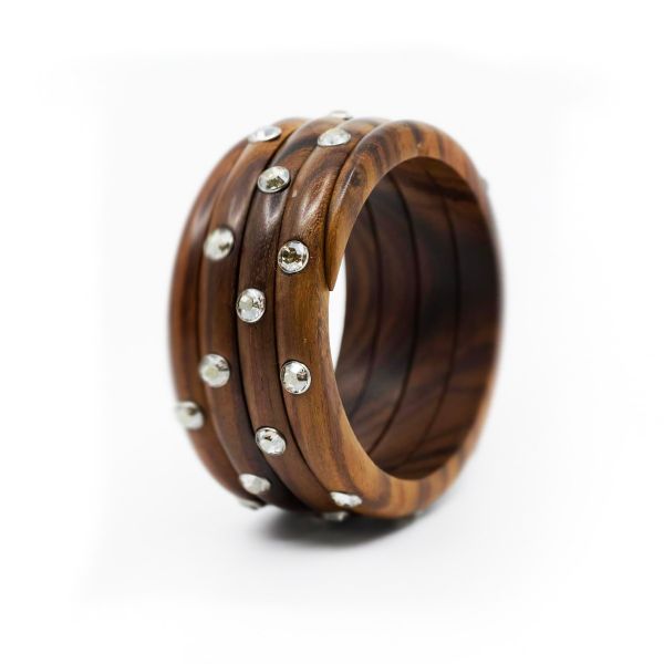 BRACELET MULTICOUCHES AVEC CRISTAUX