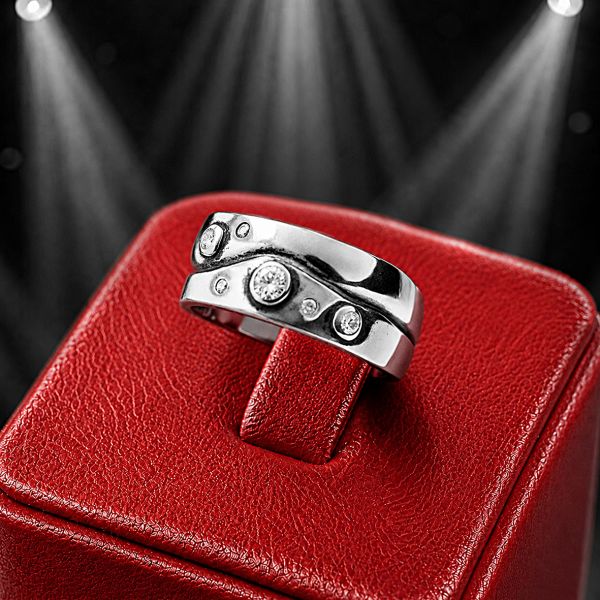 SILVER RING WITH WAVES AND CRYSTALS