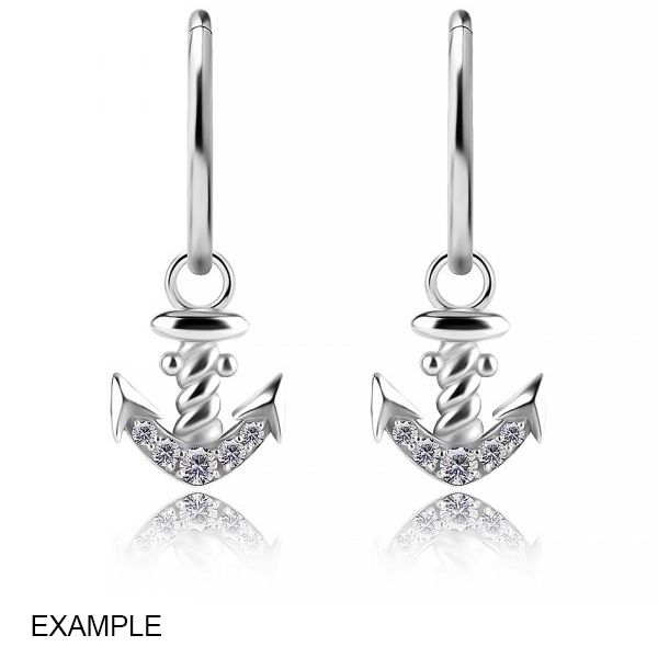 ANHÄNGER MIT KRISTALLANKER