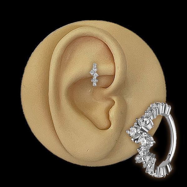 CLICKER RING WITH WHITE CRYSTALS