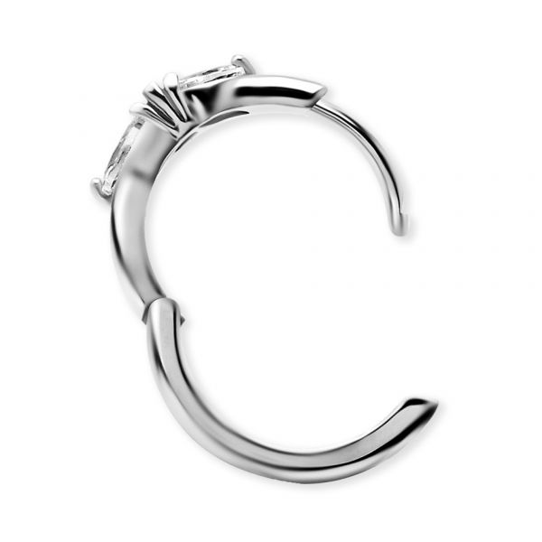 PAREJA DE ARETES CON 3 PÉTALOS EN CRISTAL