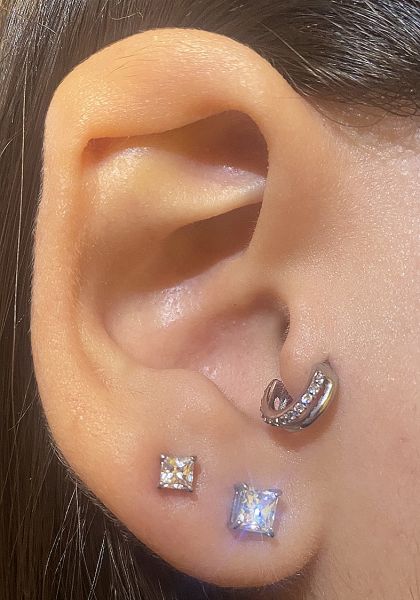 CLICKER DOUBLE PIERCING AVEC CRISTAUX POUR HELIX