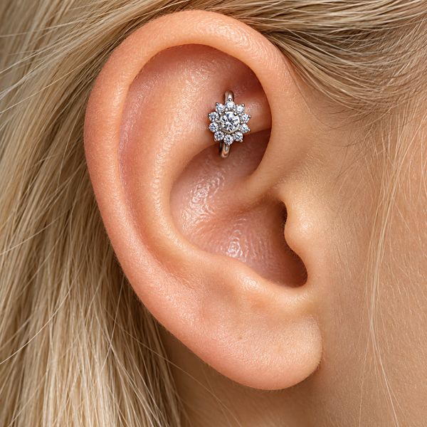OVAL HOOP WITH FLOWER FOR ROOK PIERCING