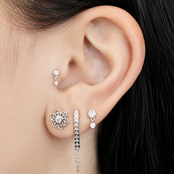 LABRET CON CRISTALLO PENDENTE