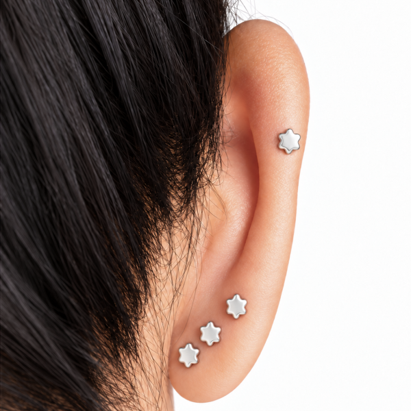 ORECCHINO A BASE A FIORE CON PREMIUM ZIRCONIA