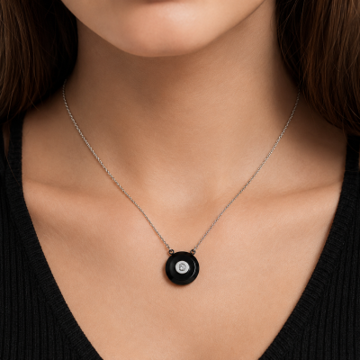 COLLAR CON DISCO NEGRO