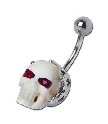 BAUCHNABELPIERCING MIT SCHÄDEL
