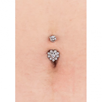 PIERCING DE OMBLIGO CON CORAZÓN DE CRISTAL