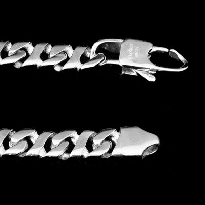 COLLIER À MAILLONS DE CHAÎNE