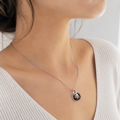 COLLAR CON CUATRO ANILLOS