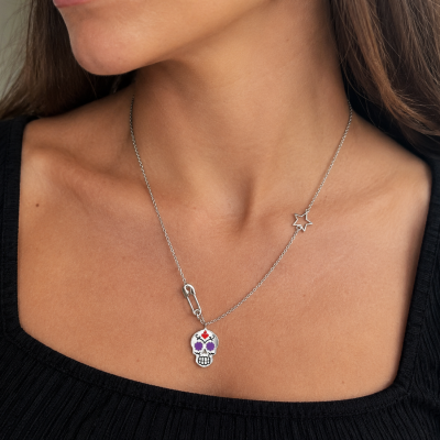 COLLAR CON CALAVERA Y IMPERDIBLE