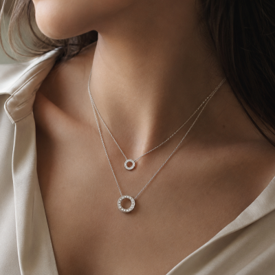 COLLAR CON DOS ANILLOS