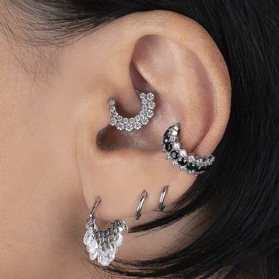 RING WITH ARCS OF ZIRCONIA FOR SEPTUM PIERCING