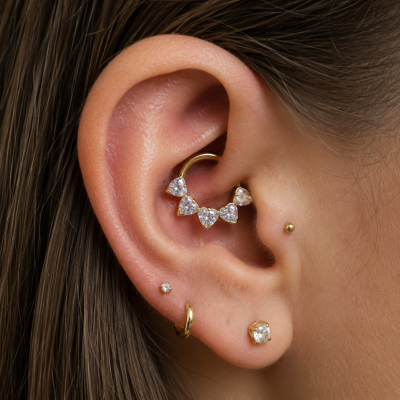 GOLD CLICKER PIERCING WITH HEART CRYSTALS
