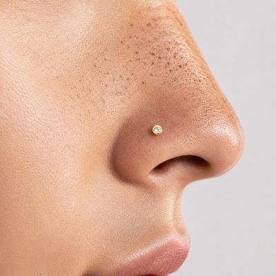 BOUCLE D’OREILLE PREMIUM LISSE POUR LE NEZ EN OR MASSIF