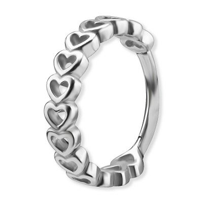 CIRCLE EAR WITH HEARTS