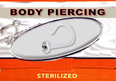 STERILISIERTE NASENPIERCING