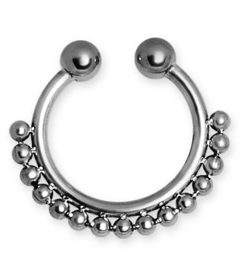FAKE PIERCING